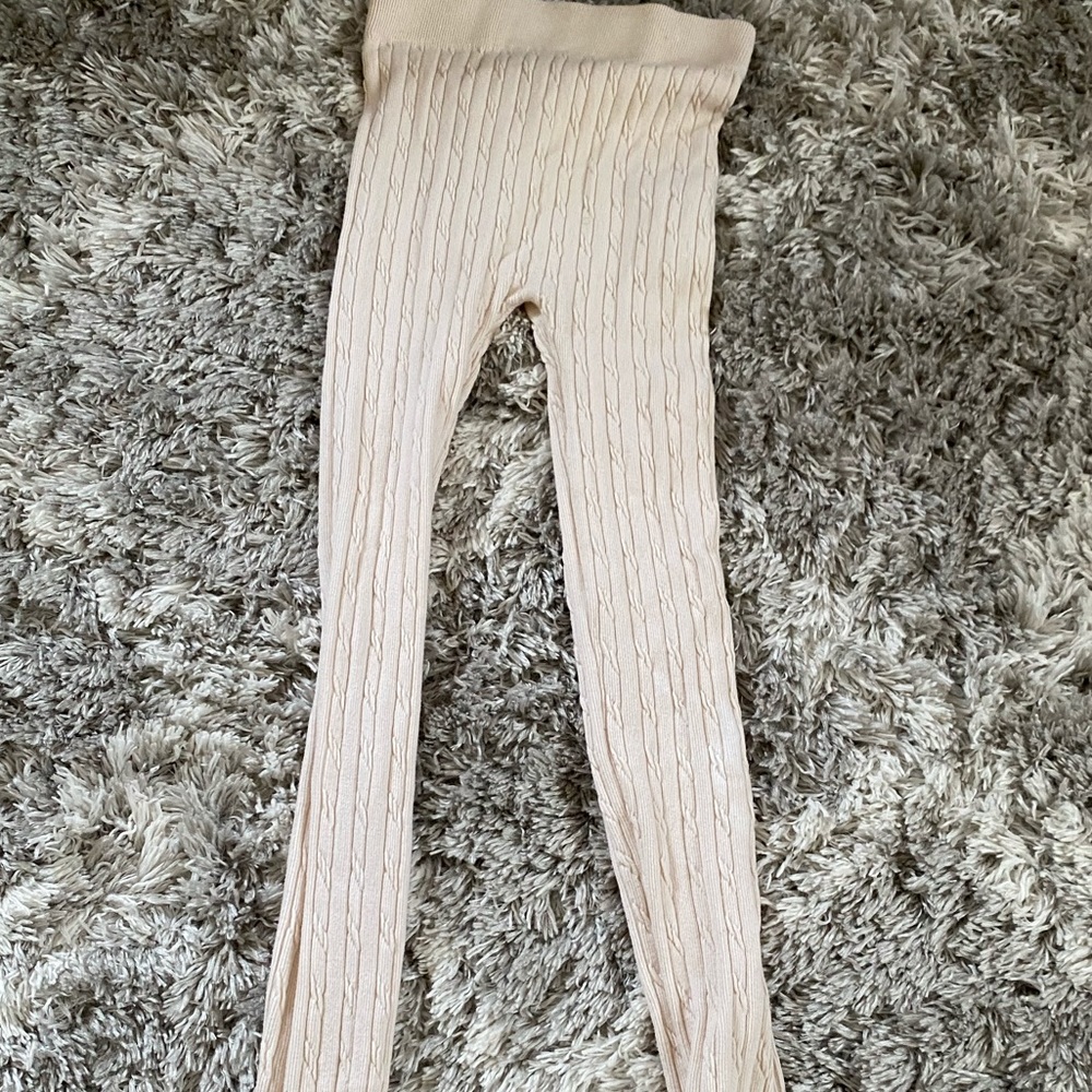 Off white girls tights in medium